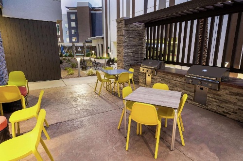 Home2 Suites by Hilton Las Vegas City Center image 3